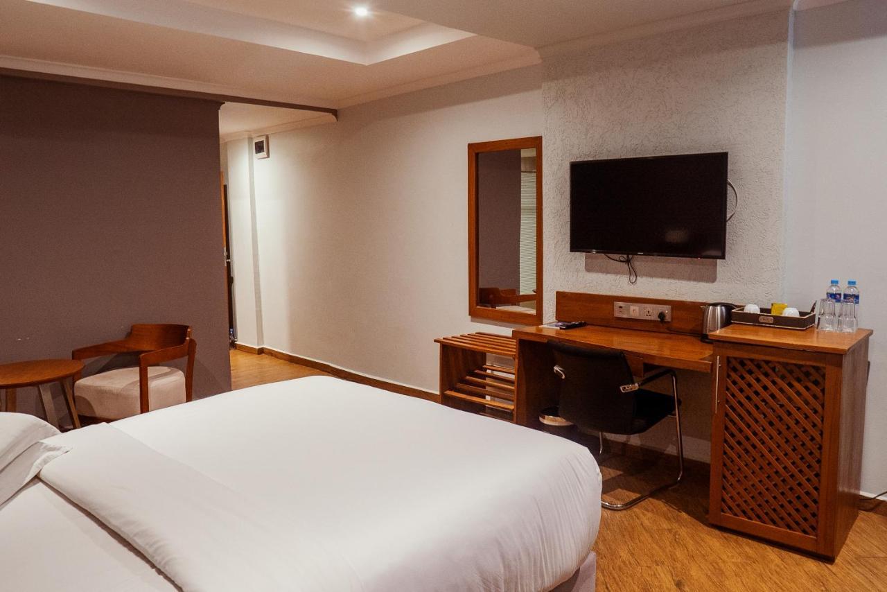 Tanga Beach Resort&Spa Bagian luar foto
